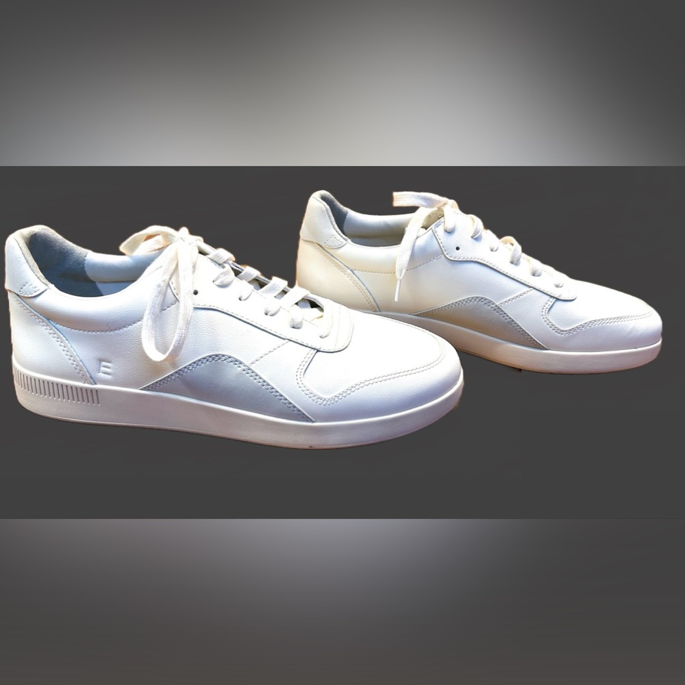 NWOB Everlane The ReLeather® Court Sneaker Off White with Gray, Size 9. - Picture 11 of 15